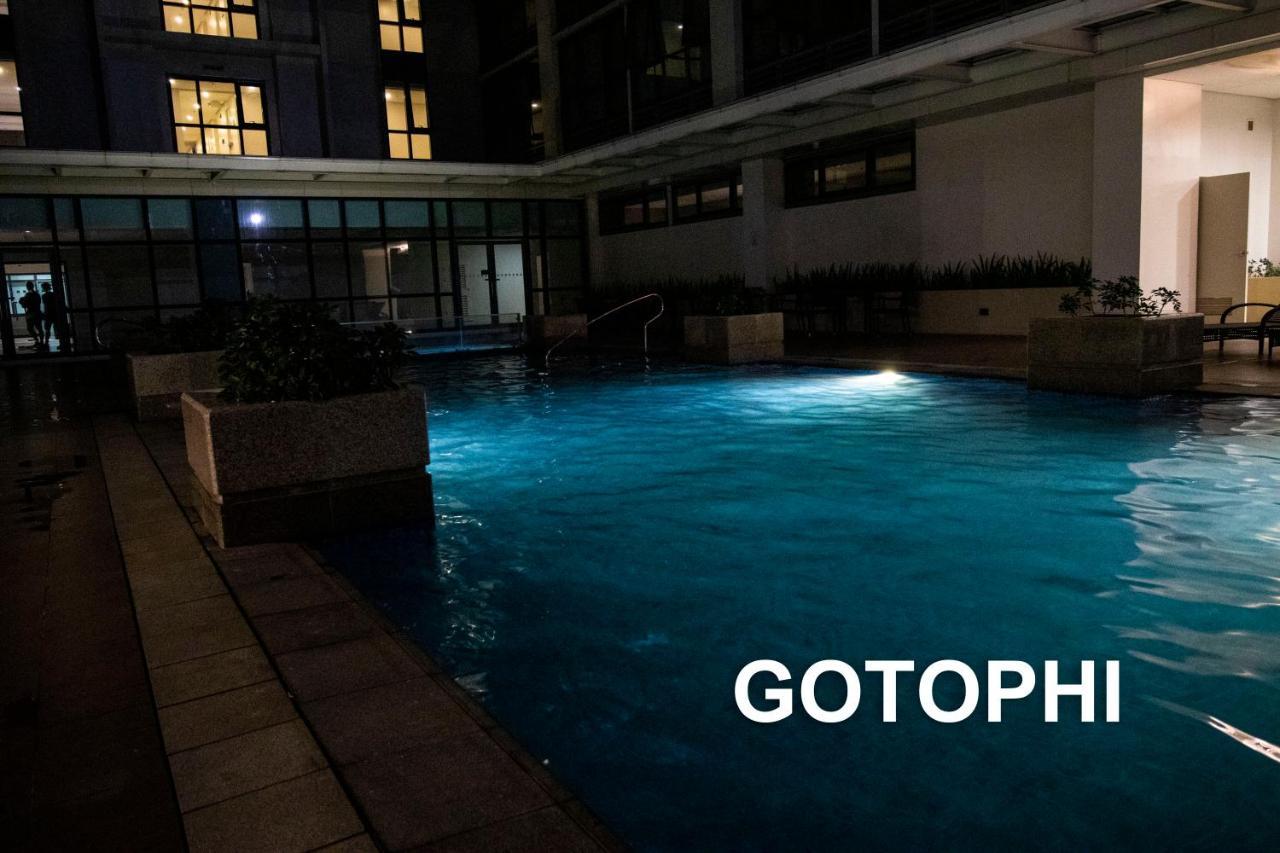 One Uptown Residence Taguig Exterior foto
